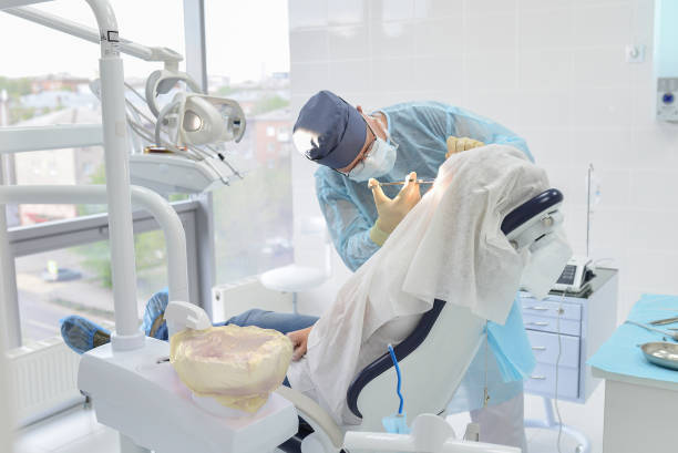 Best Dentist for Tooth Abscess  in Pioneer, OH